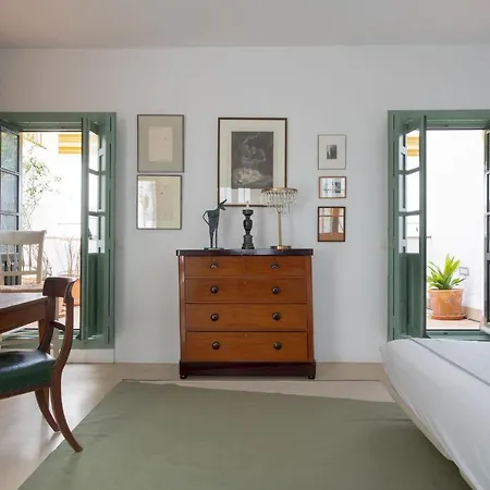 Hommyhome Castellar Luxury