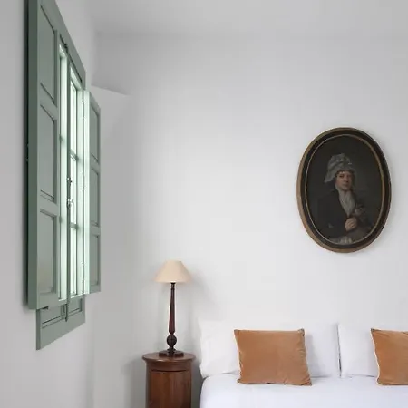 Hommyhome Castellar Luxury