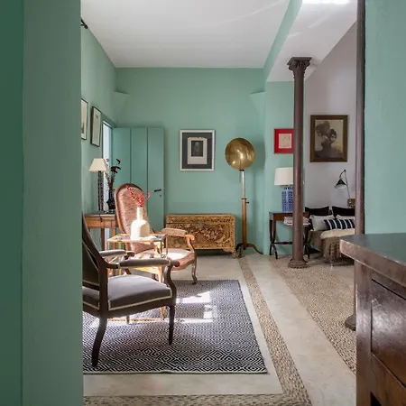 Hommyhome Castellar Luxury アパート