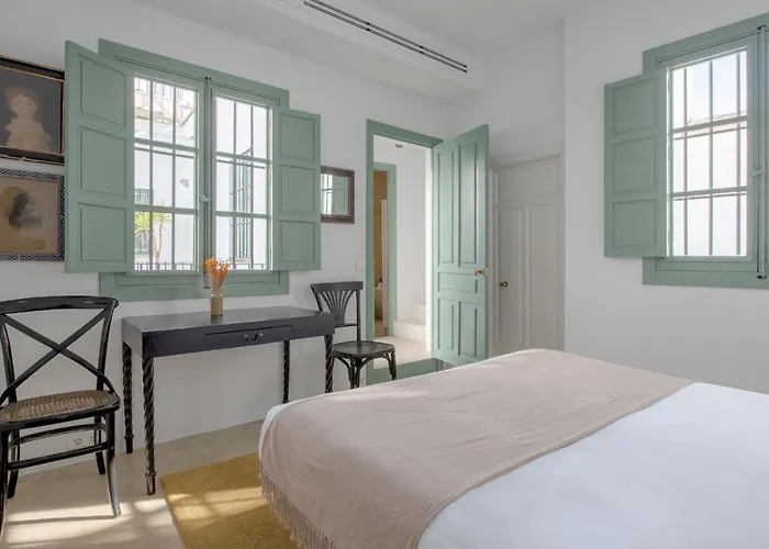 Hommyhome Castellar Luxury דירה
