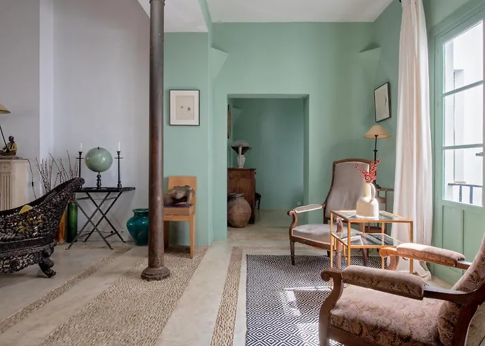 Hommyhome Castellar Luxury