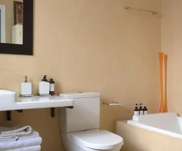 Hommyhome Castellar Luxury דירה